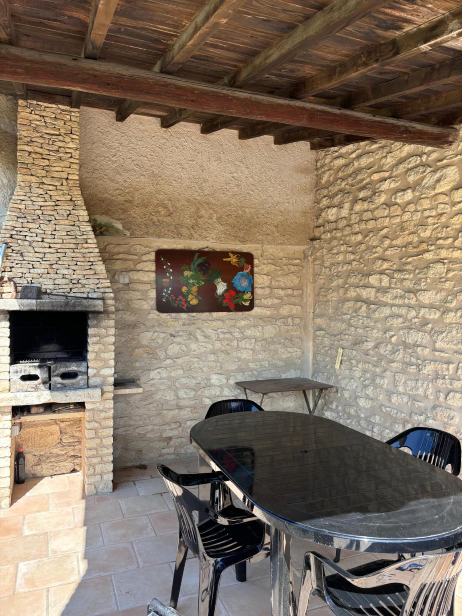 Les Juliens Apartment Gordes Exterior photo